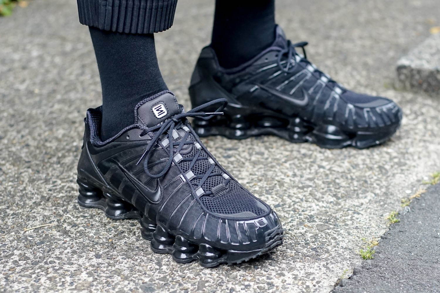 ファベルヤヨさん - イッセイ ミヤケ(ISSEY MIYAKE)、ナイキ(NIKE)｜渋谷ストリートスナップ - 写真7